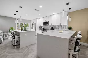 3367 Commodore Ct, West Palm Beach, FL 33411 - Photo 5