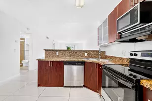 840 Pine Dr, Pompano Beach, FL 33060 - Photo 5