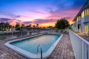 840 Pine Dr, Pompano Beach, FL 33060 - Photo 35