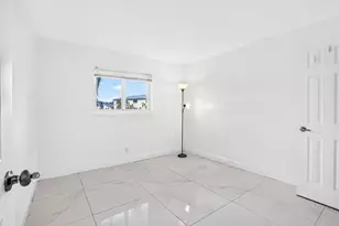 840 Pine Dr, Pompano Beach, FL 33060 - Photo 25