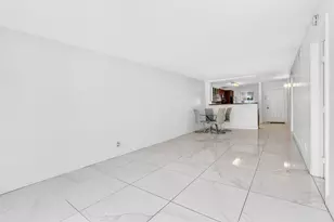 840 Pine Dr, Pompano Beach, FL 33060 - Photo 15