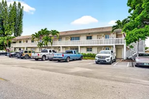 840 Pine Dr, Pompano Beach, FL 33060 - Photo 41