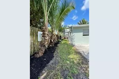 5950 NE 6th Avenue, Oakland Park, FL 33334 - Photo 29