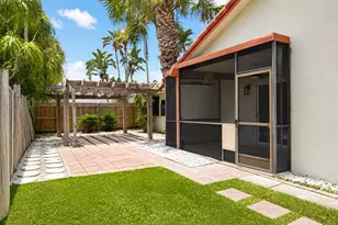 7407 Silver Woods Ct, Boca Raton, FL 33433 - Photo 27