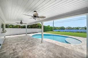 1128 SW 7th St, Boca Raton, FL 33486 - Photo 27