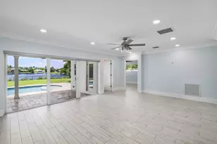 1128 SW 7th St, Boca Raton, FL 33486 - Photo 13