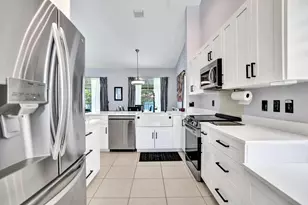 7669 Springwater Pl, Boynton Beach, FL 33437 - Photo 41