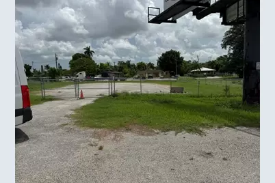 190 US Highway 27 N, South Bay, FL 33493 - Photo 5