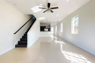 620 NE 20th St, Wilton Manors, FL 33305 - Photo 9