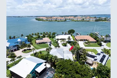 1606 Thumb Point Drive, Fort Pierce, FL 34949 - Photo 5