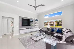 10287 NW 53rd Ct, Coral Springs, FL 33076 - Photo 15