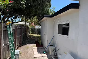 912 Montego Dr, West Palm Beach, FL 33415 - Photo 19