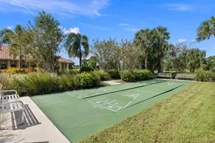 1594 SW Harbour Isles Cir, Port Saint Lucie, FL 34986 - Photo 31