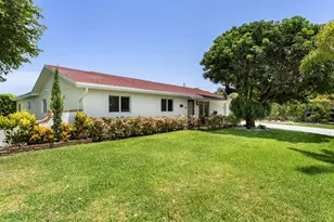8416 Pine Tree Ln, Lake Clarke Shores, FL 33406 - Photo 3