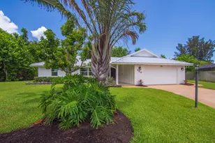 320 W Forest Trail, Vero Beach, FL 32962 - Photo 7