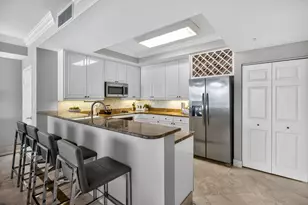 100 S Birch Rd, Fort Lauderdale, FL 33316 - Photo 13