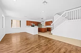 19389 SW 64th St, Pembroke Pines, FL 33332 - Photo 7