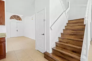 19389 SW 64th St, Pembroke Pines, FL 33332 - Photo 15