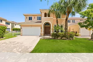 19389 SW 64th St, Pembroke Pines, FL 33332 - Photo 1
