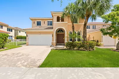 19389 SW 64th Street, Pembroke Pines, FL 33332 - Photo 1
