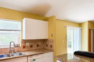 4786 NW 14th St, Coconut Creek, FL 33063 - Photo 5