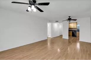 9355 SW 8th St, Boca Raton, FL 33428 - Photo 9