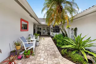 6928 Villas Dr W, Boca Raton, FL 33433 - Photo 3