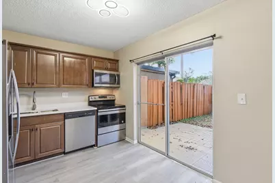 541 NW 82nd #377, Miami, FL 33126 - Photo 9