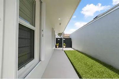 249 SW 159th Avenue, Sunrise, FL 33326 - Photo 3