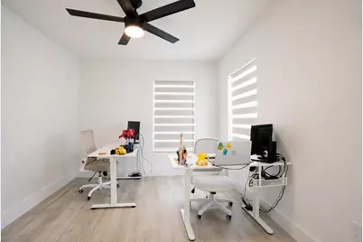 249 SW 159th Avenue, Sunrise, FL 33326 - Photo 23