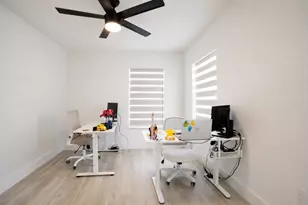 249 SW 159th Ave, Sunrise, FL 33326 - Photo 23