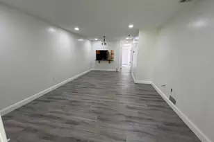 4281 NW 120th Ln, Sunrise, FL 33323 - Photo 11