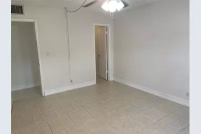 770 SE 2nd Avenue #E106, Deerfield Beach, FL 33441 - Photo 9