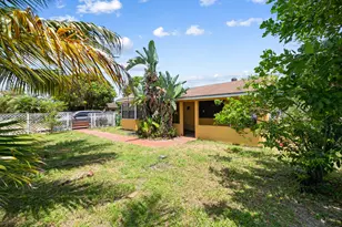 4373 Venus Ave, West Palm Beach, FL 33406 - Photo 5