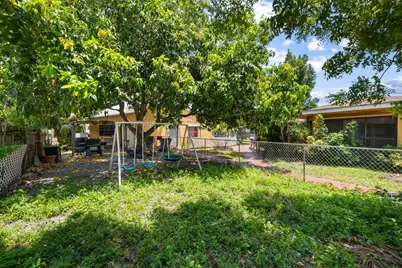 4373 Venus Avenue, West Palm Beach, FL 33406 - Photo 7