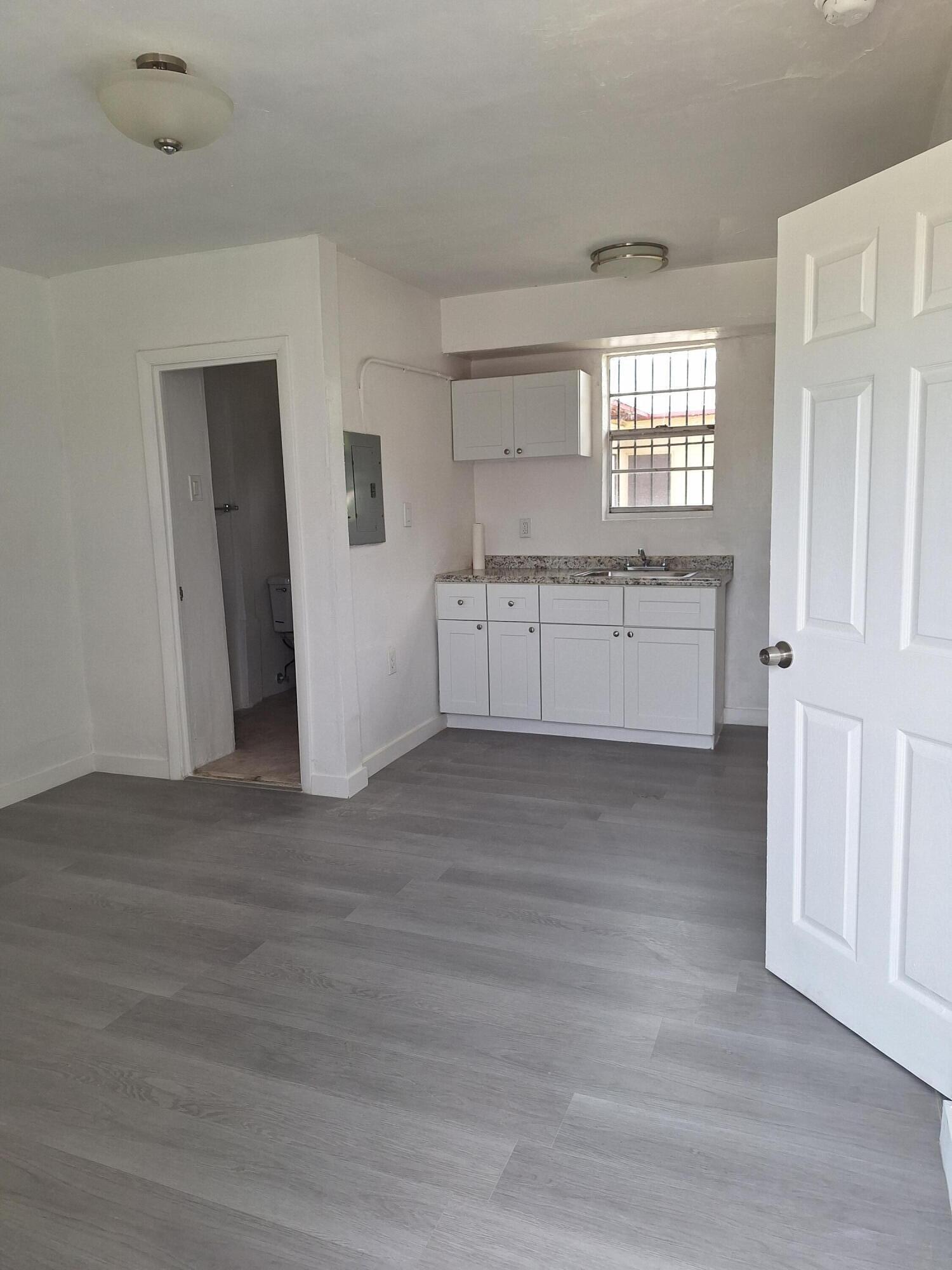 3007 NW 59th St #5 - 3007 NW 59th St #5, Miami, FL 33142 Luxury Property | Jose Angel Pina