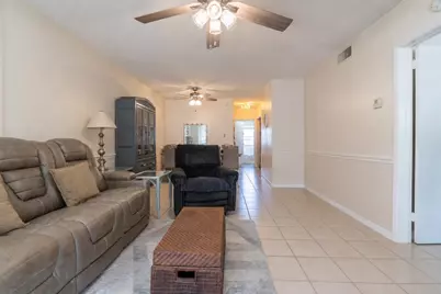 2050 NE 39th Street #211E, Lighthouse Point, FL 33064 - Photo 9
