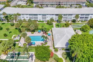2050 NE 39th St, Lighthouse Point, FL 33064 - Photo 23