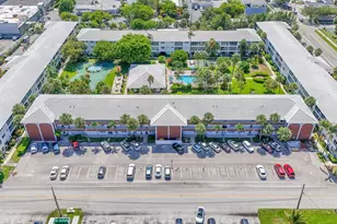 2050 NE 39th St, Lighthouse Point, FL 33064 - Photo 21