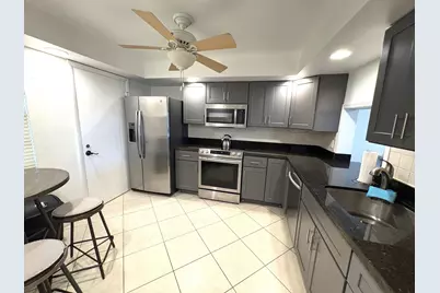 640 Tennis Club Drive #311, Fort Lauderdale, FL 33311 - Photo 3