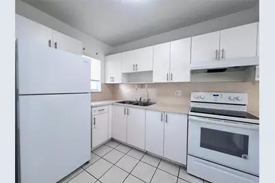 519 W 68th Street #4, Hialeah, FL 33014 - Photo 3