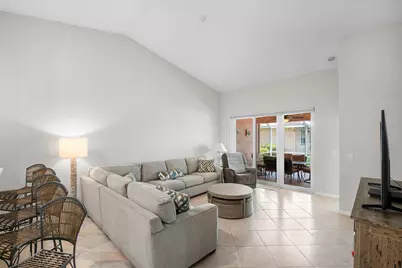 2473 S Coral Trace Circle, Delray Beach, FL 33445 - Photo 3