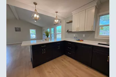 6948 Dartmouth Avenue N, Saint Petersburg, FL 33710 - Photo 15