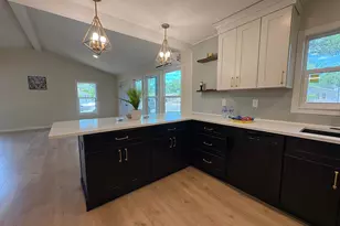 6948 Dartmouth Ave N, Saint Petersburg, FL 33710 - Photo 15
