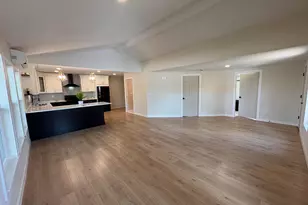 6948 Dartmouth Ave N, Saint Petersburg, FL 33710 - Photo 7