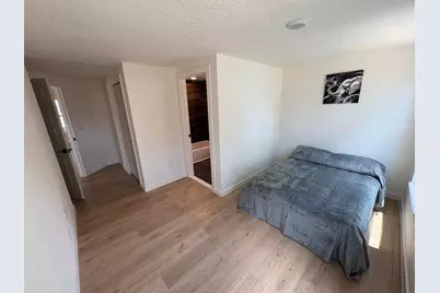 6948 Dartmouth Avenue N, Saint Petersburg, FL 33710 - Photo 29