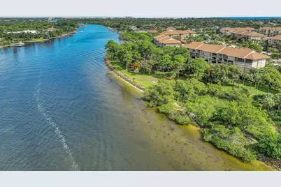 2001 Marina Isle Way #203, Jupiter, FL 33477 - Photo 37