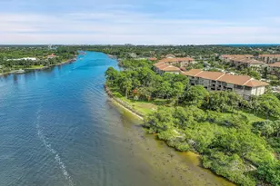 2001 Marina Isle Way, Jupiter, FL 33477 - Photo 37