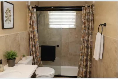 950 NW 175th Street, Miami Gardens, FL 33169 - Photo 9