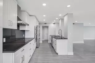 2751 S Ocean Dr, Hollywood, FL 33019 - Photo 21